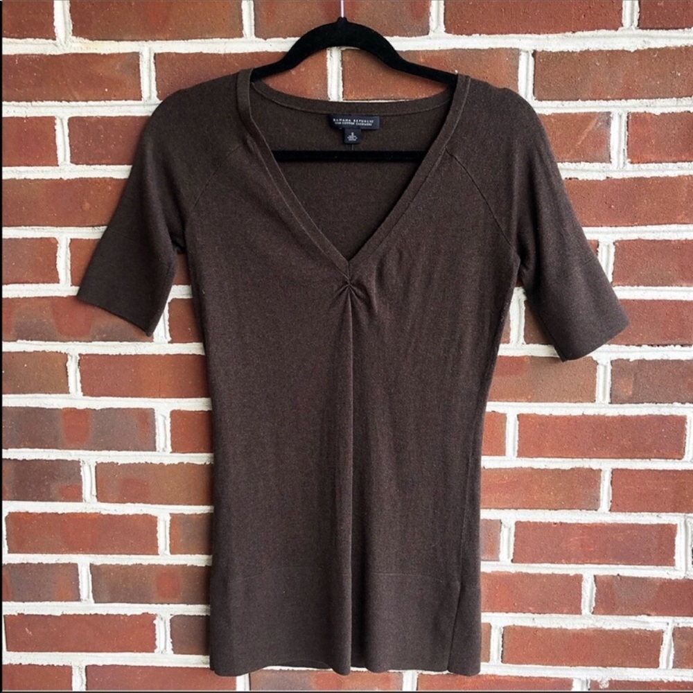Banana Republic Cashmere collection v-neck size XS